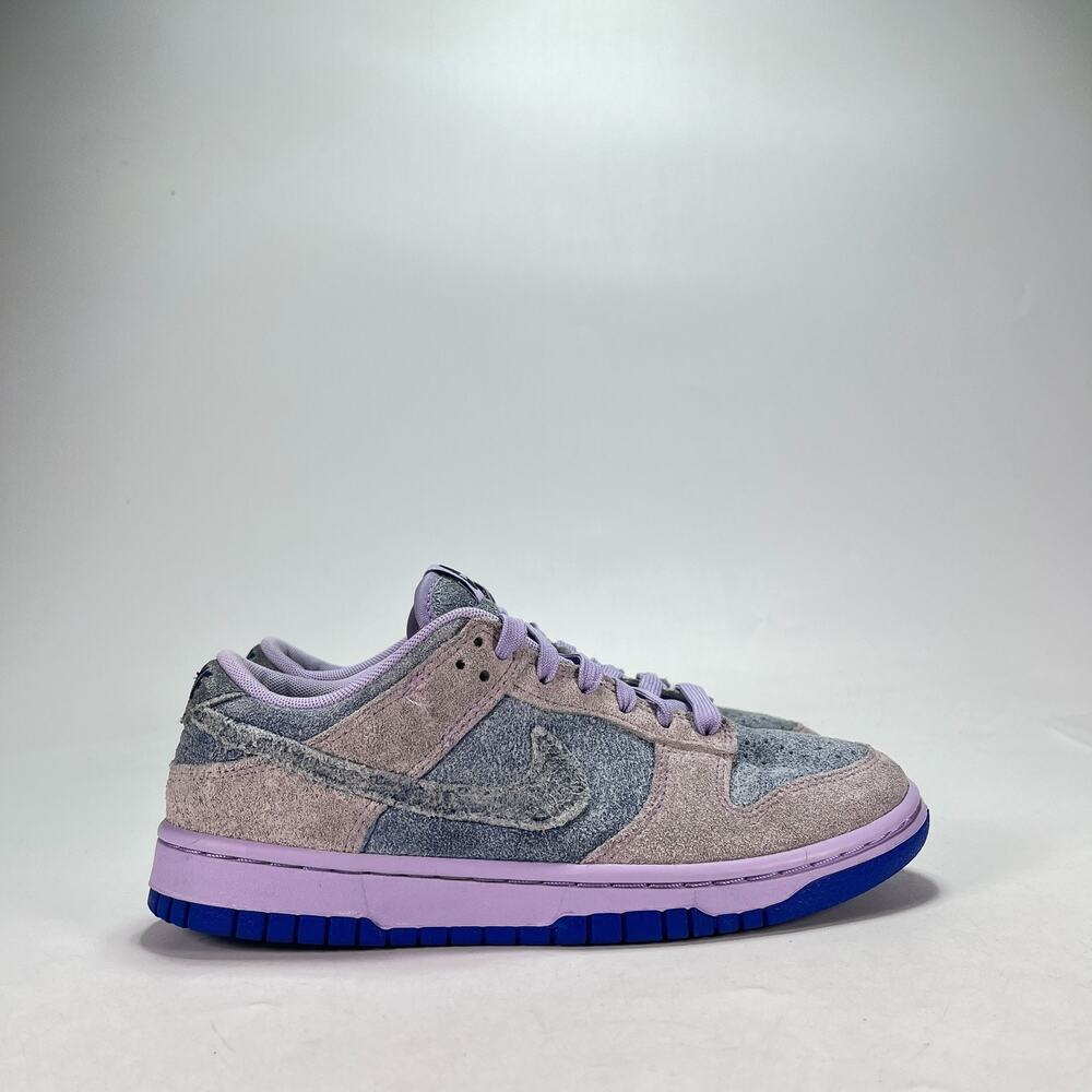 Nike Dunk Low SE Hydrangeas Purple Shoes Sneakers HQ3431-515 Women's Size 7.5